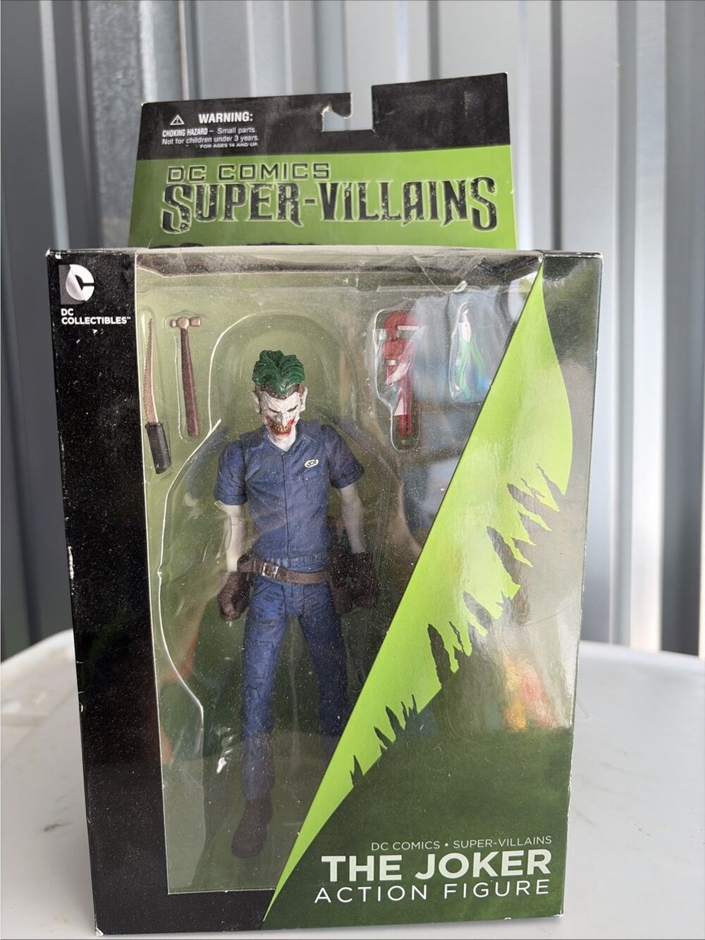 DC Collectibles DC Comics Super-Villains The Joker Action Figure 2013 Batman NIB